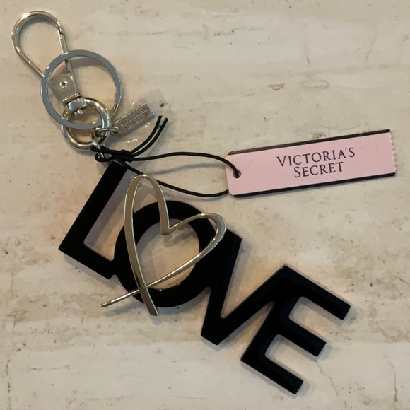 Victoria’s Secret Love Keychain Bag Charm VS Gold Heart Black Pink Key Chain New - Picture 1 of 13